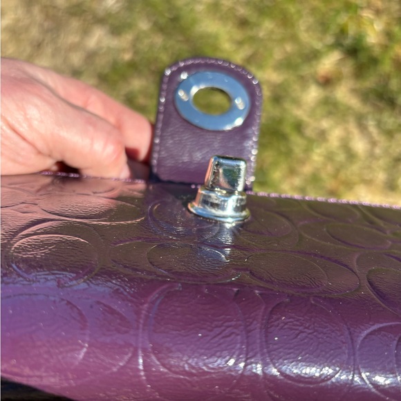 Coach Trifold Deep Prple Turnlock Wallet - Picture 4 of 13